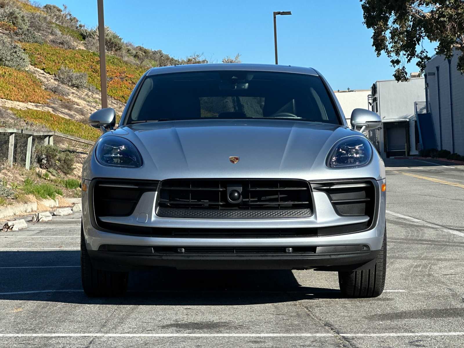 Thumbnail: 2024 Porsche Macan - 11