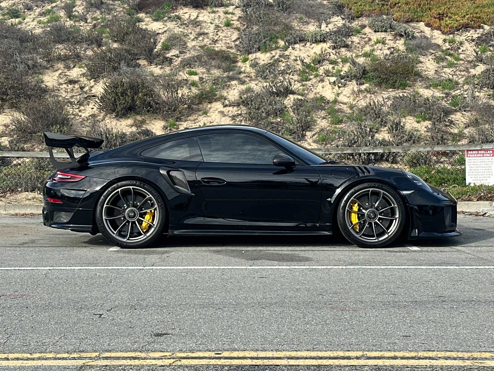 Thumbnail: 2019 Porsche 911 - 9