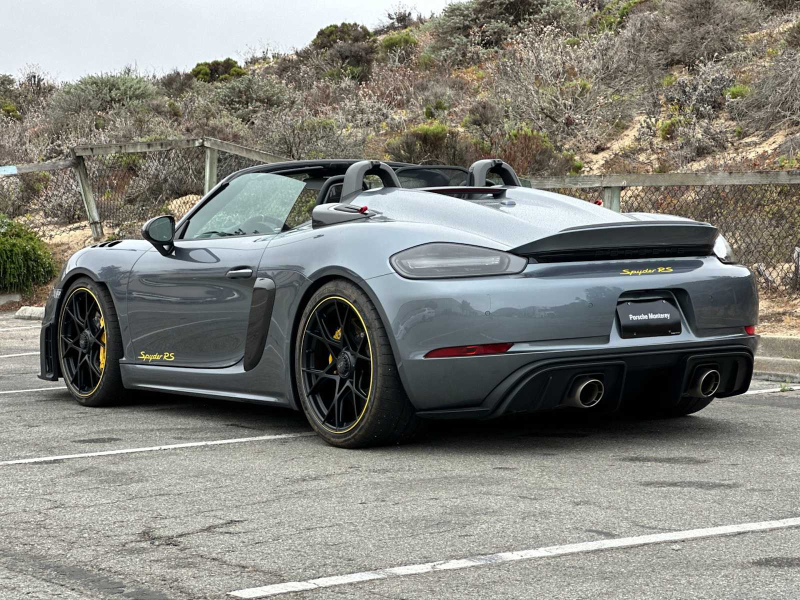 Thumbnail: 2025 Porsche  - 3