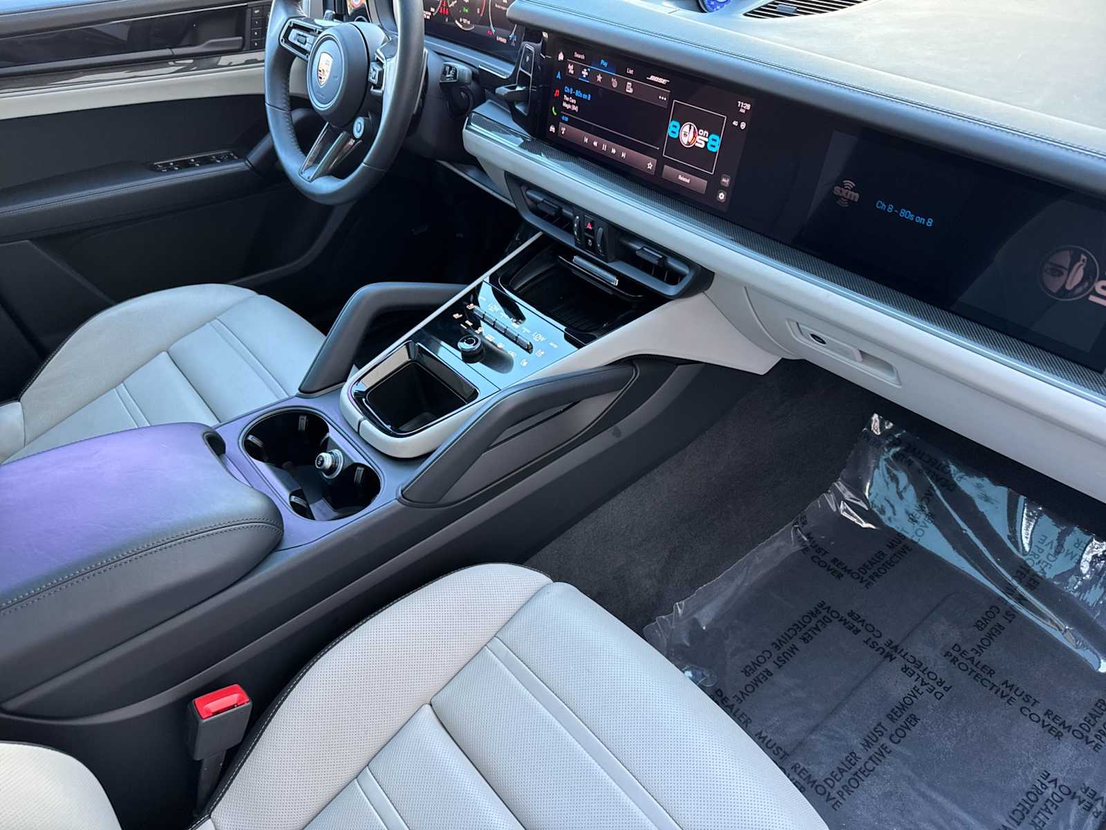 Thumbnail: 2025 Porsche  - 17