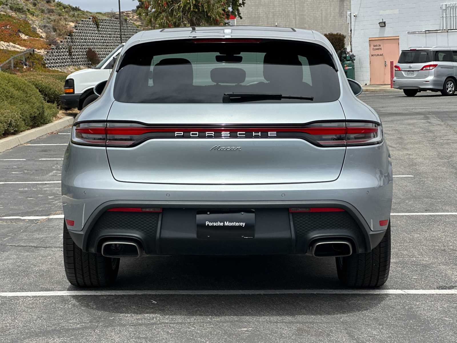 Thumbnail: 2025 Porsche Macan - 8