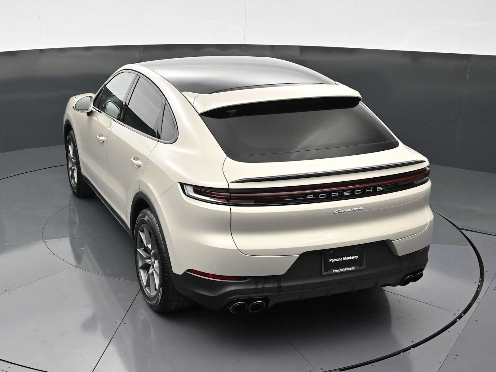Thumbnail: 2025 Porsche  - 28
