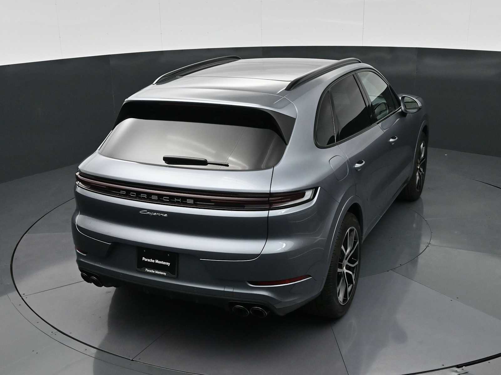 Thumbnail: 2026 Porsche Cayenne - 32