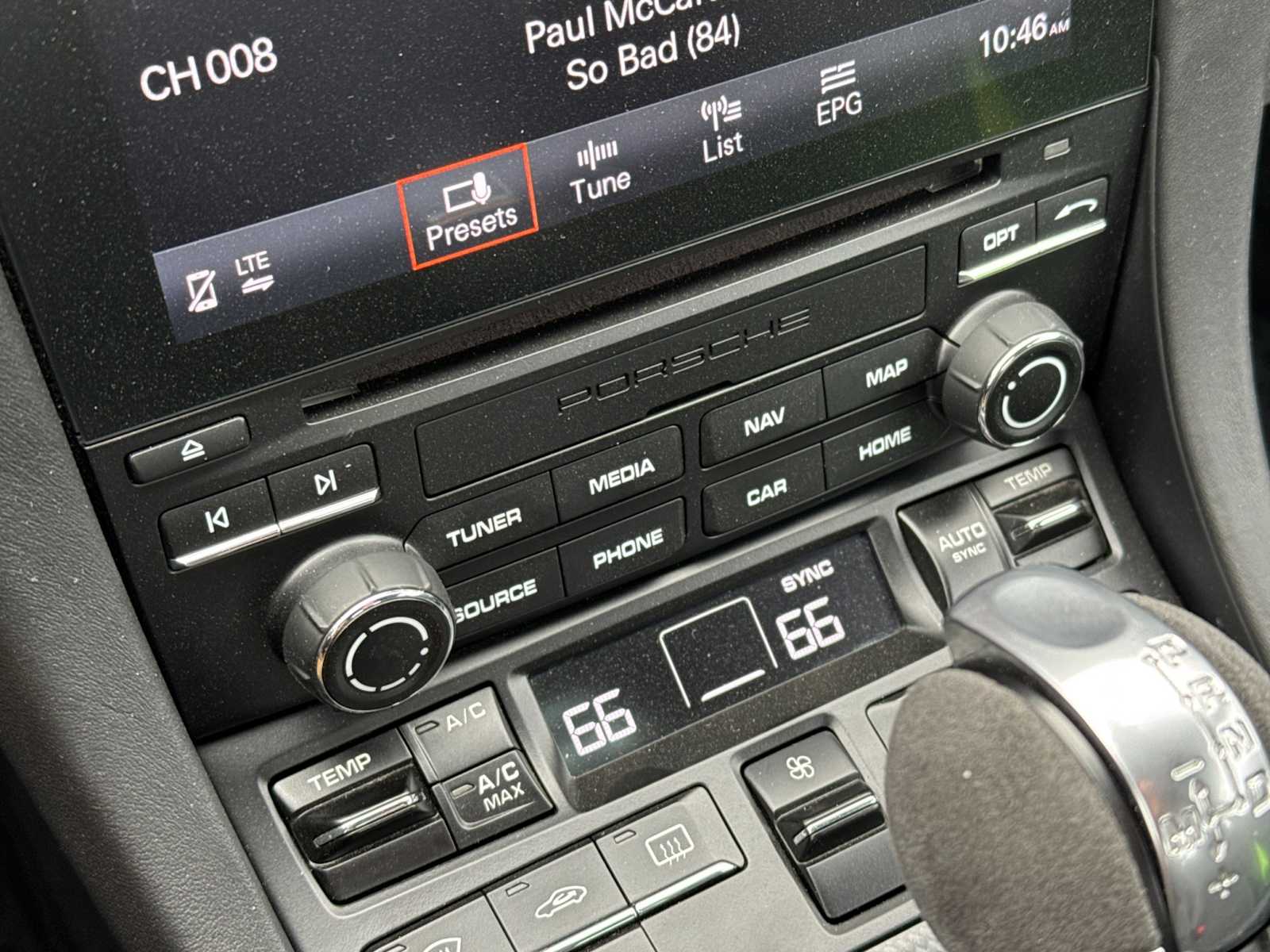 Thumbnail: 2019 Porsche 911 - 20