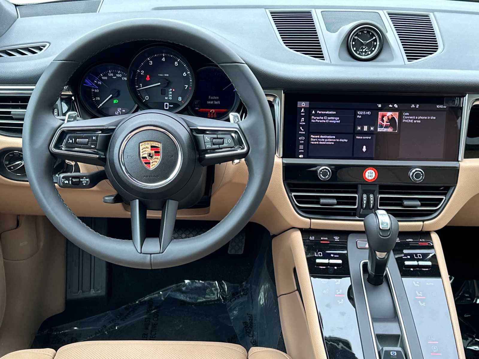 Thumbnail: 2025 Porsche Macan - 14