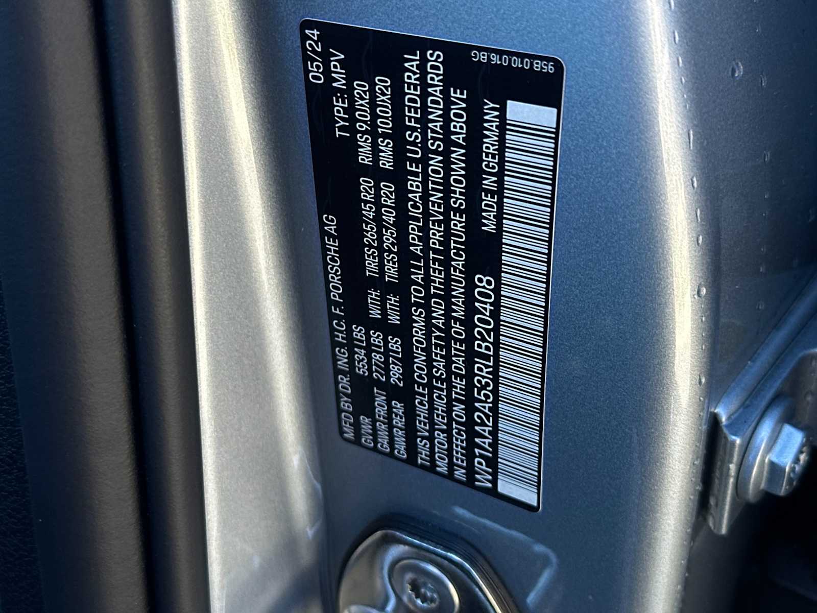 Thumbnail: 2024 Porsche Macan - 31