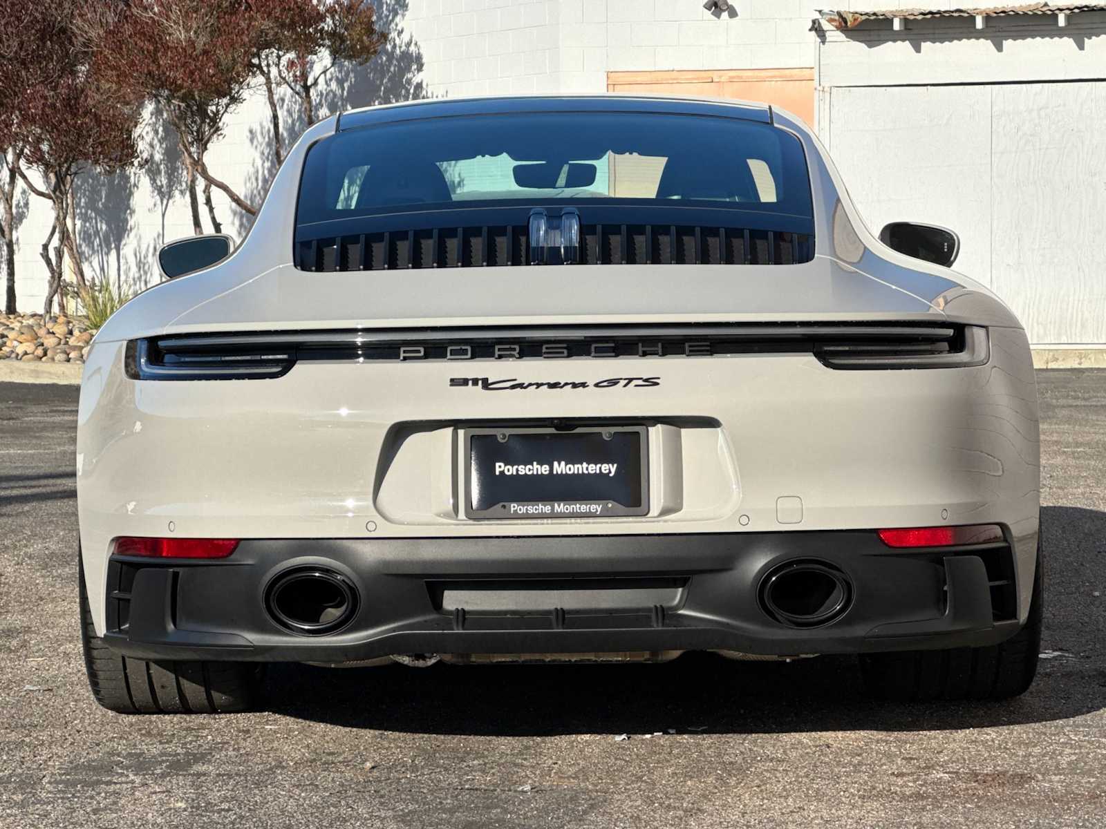 Thumbnail: 2023 Porsche 911 - 8