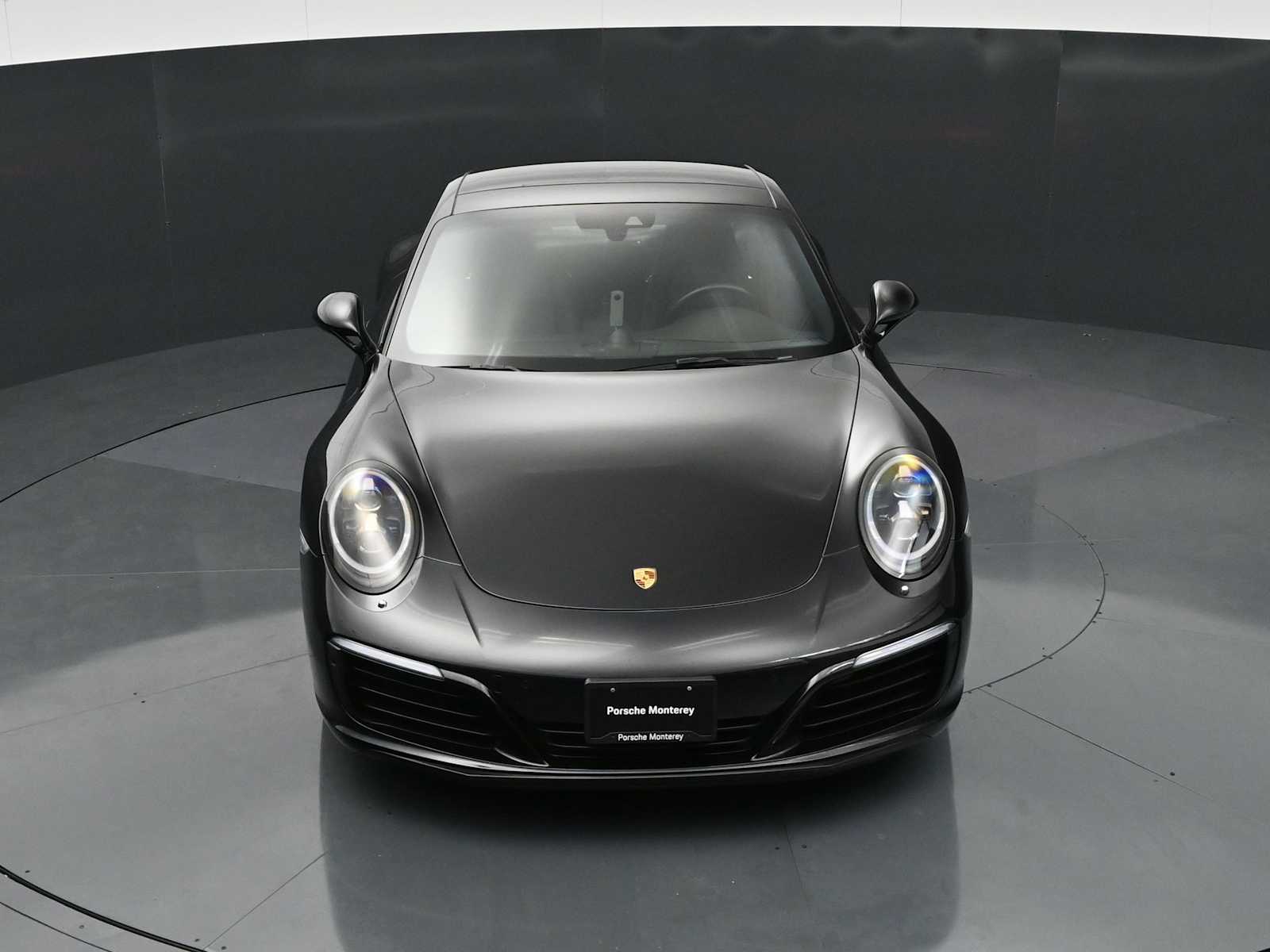 Thumbnail: 2018 Porsche 911 - 34