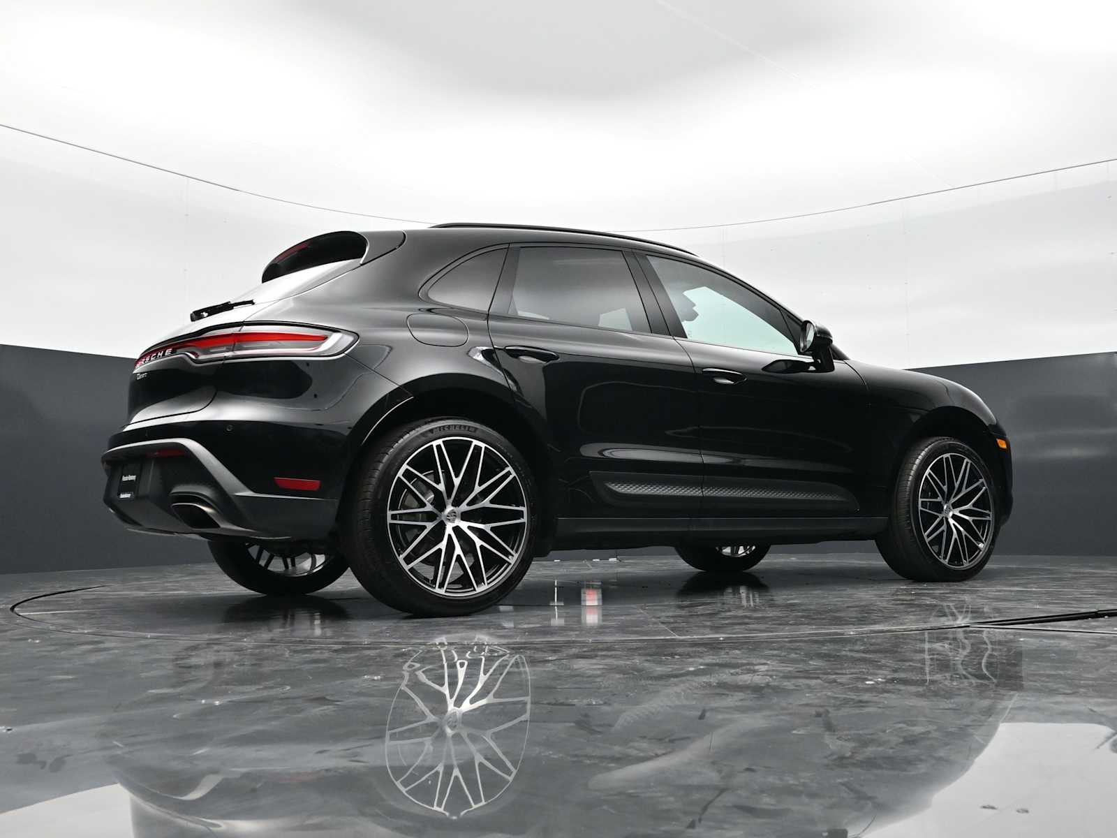 Thumbnail: 2025 Porsche Macan - 44