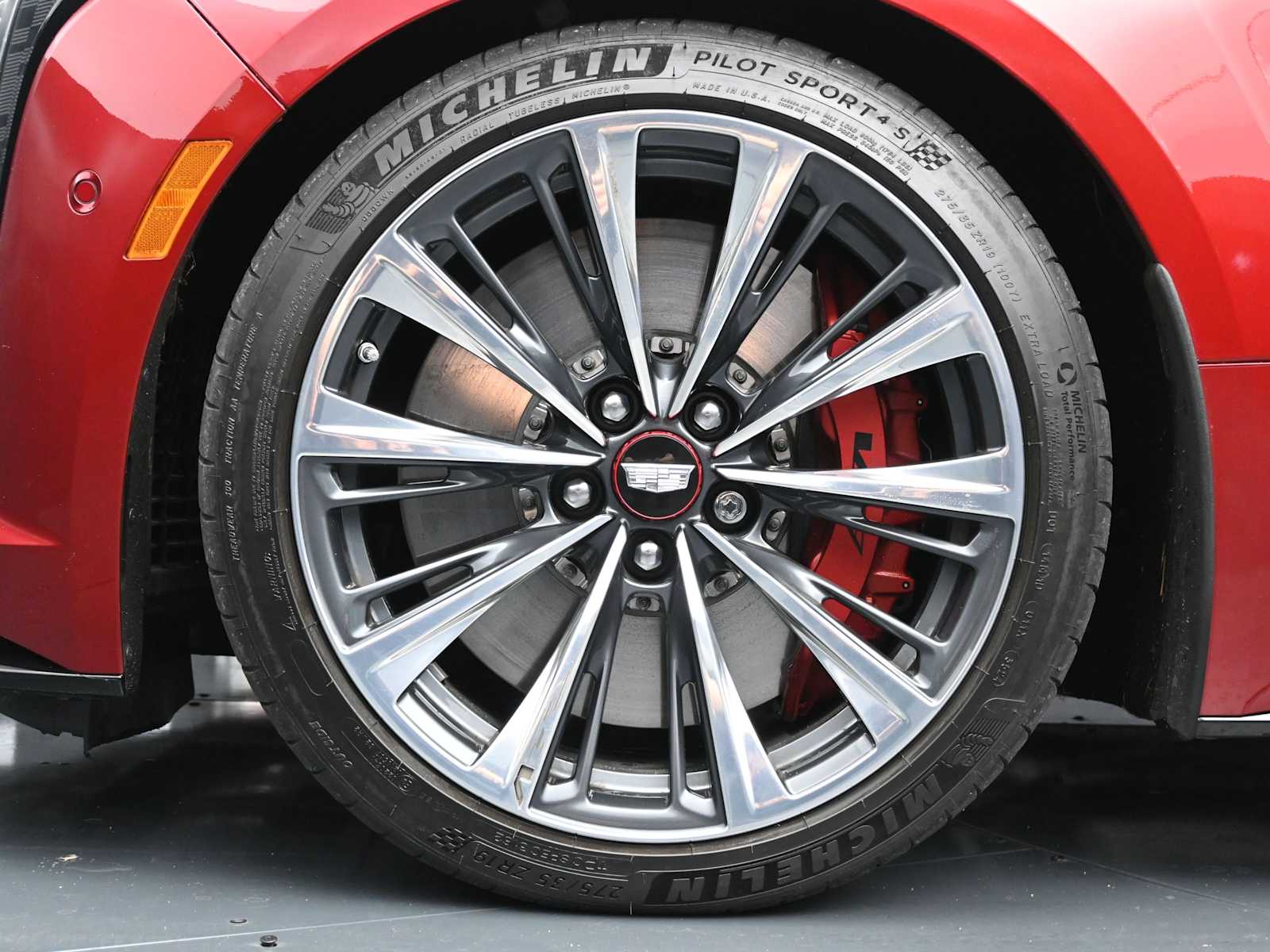 Thumbnail: 2025 Cadillac CT5 - 33