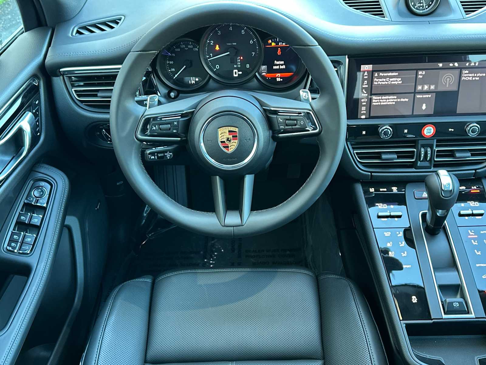 Thumbnail: 2026 Porsche Macan - 15