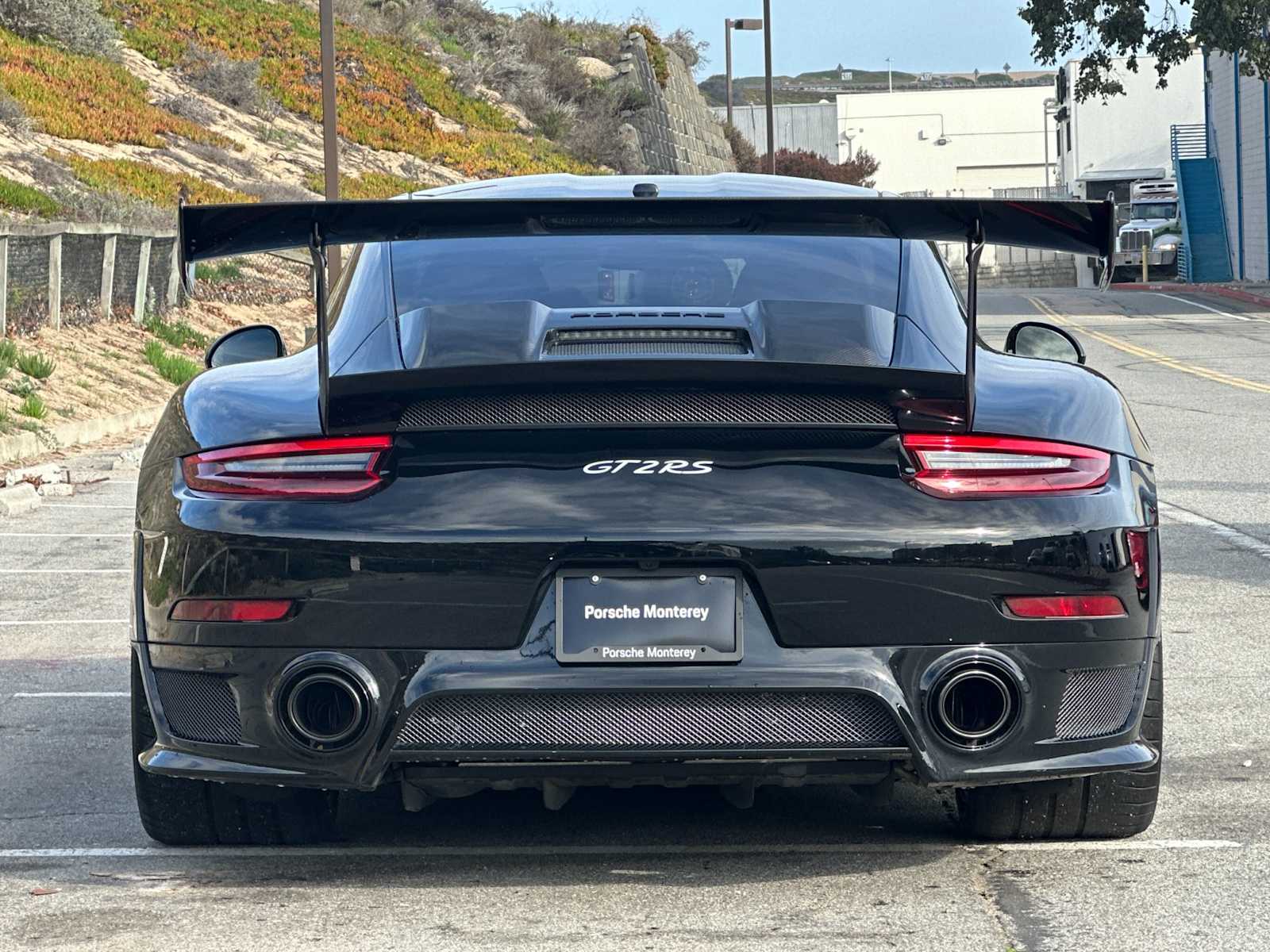 Thumbnail: 2019 Porsche 911 - 8