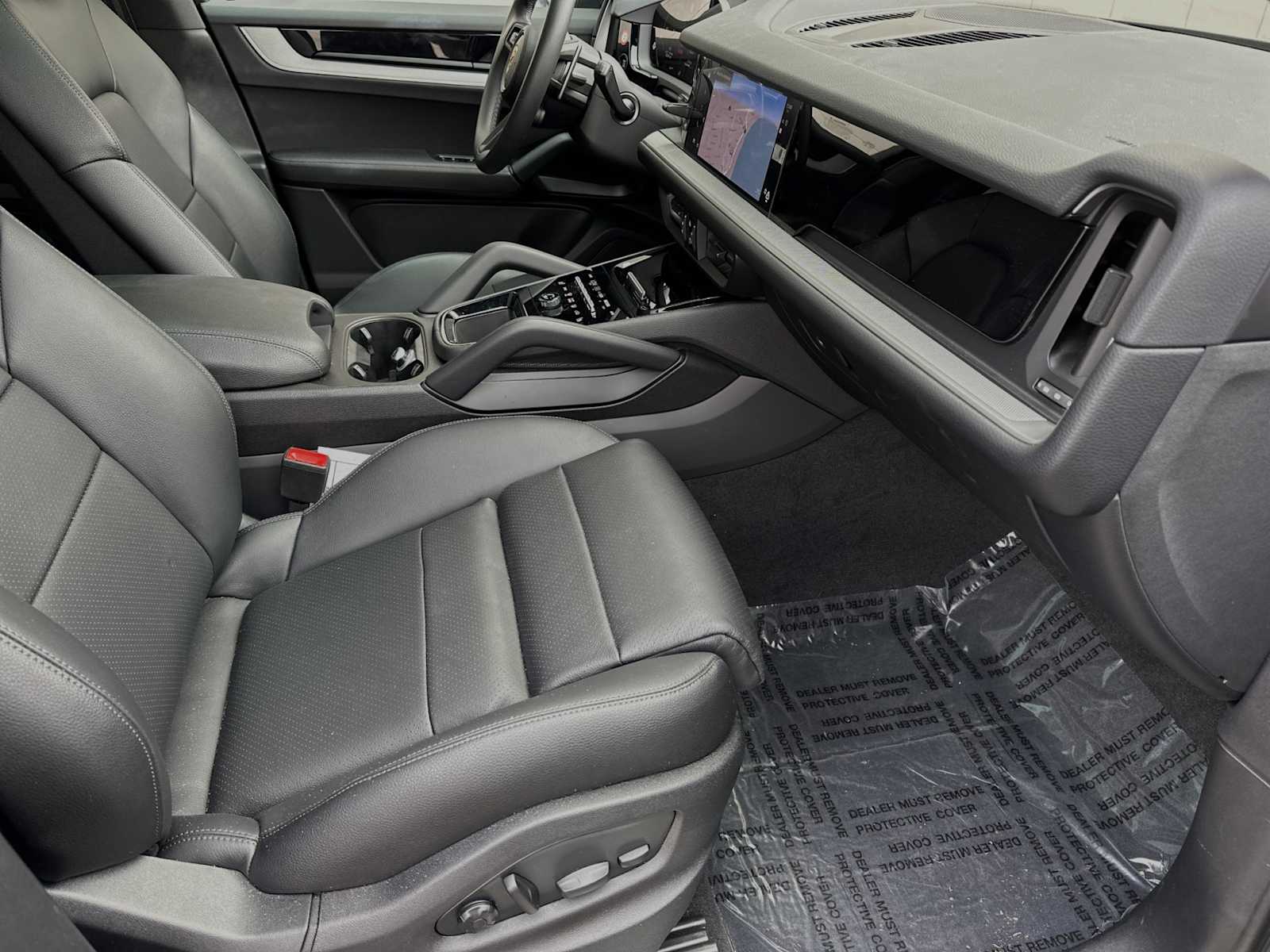 Thumbnail: 2024 Porsche Cayenne - 15