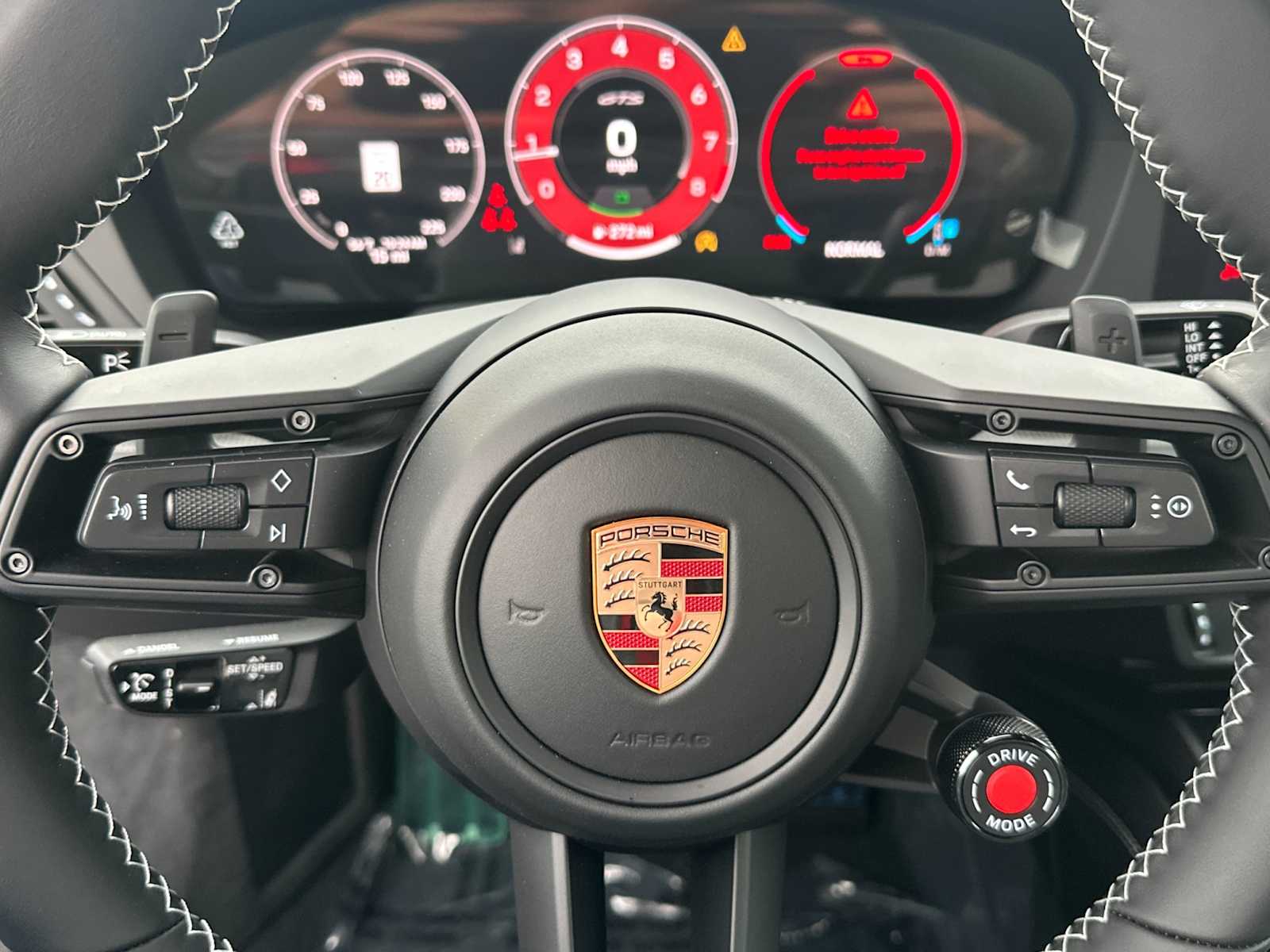 Thumbnail: 2026 Porsche 911 - 27