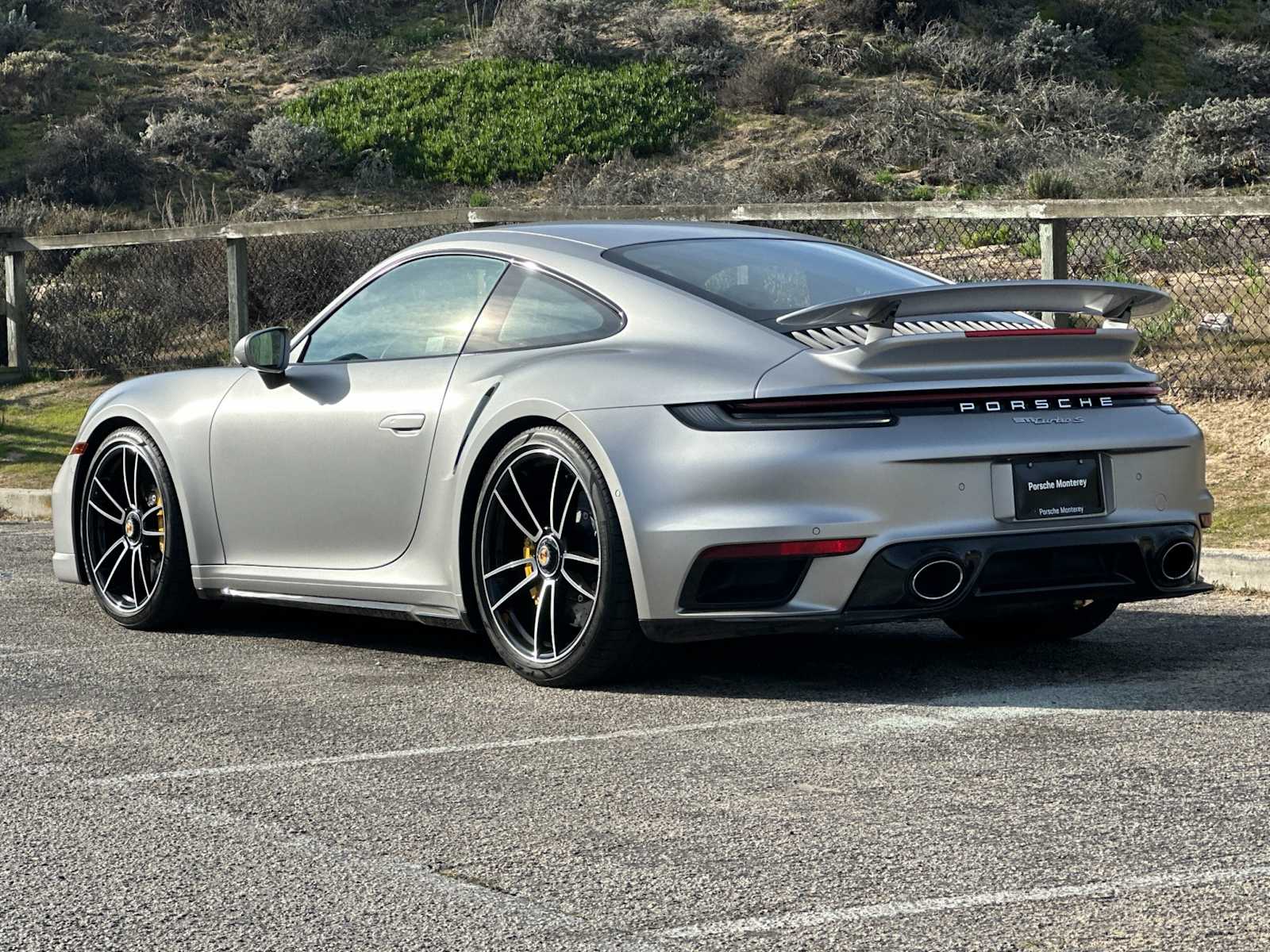 Thumbnail: 2024 Porsche 911 - 3