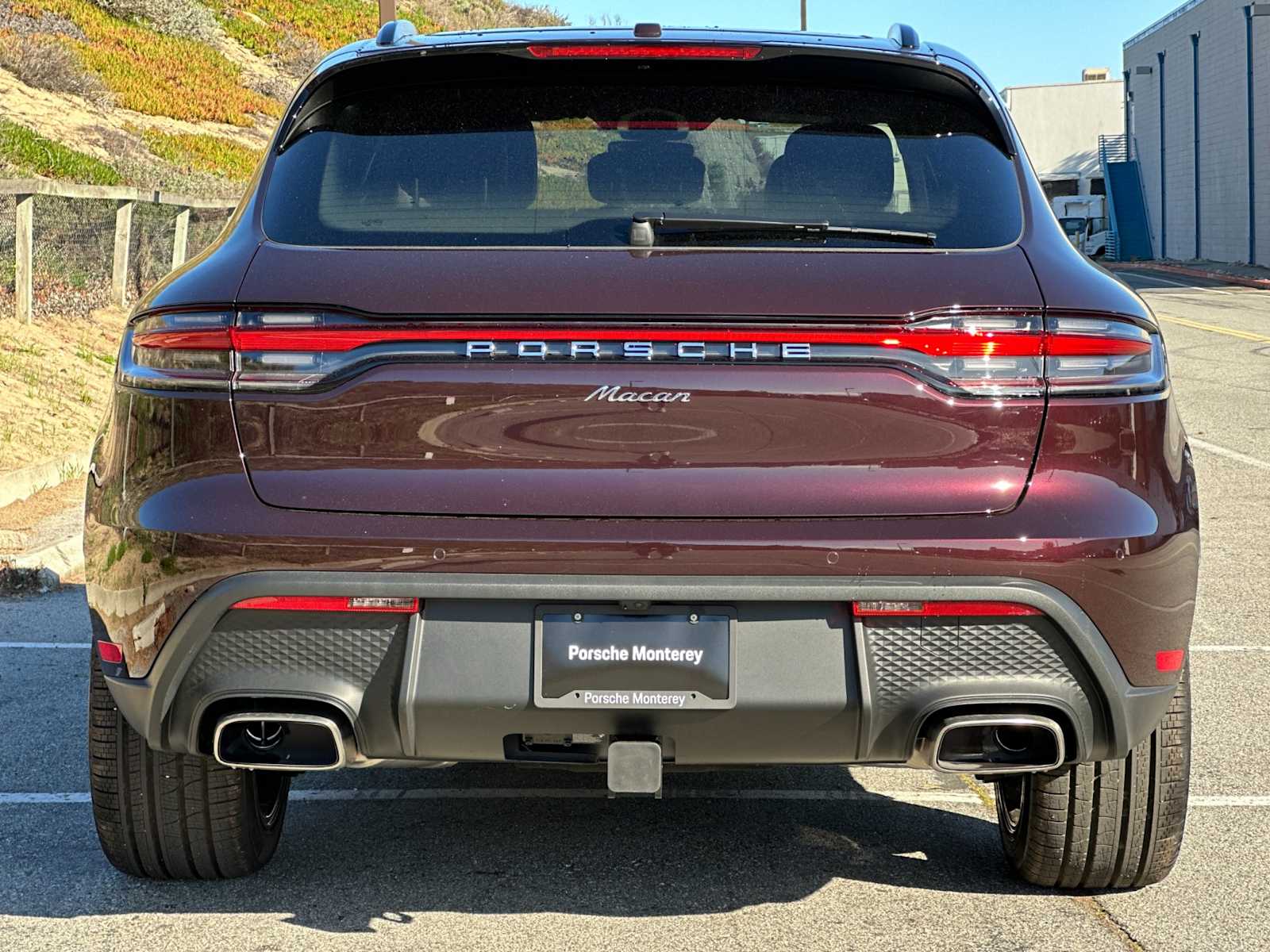 Thumbnail: 2026 Porsche Macan - 8