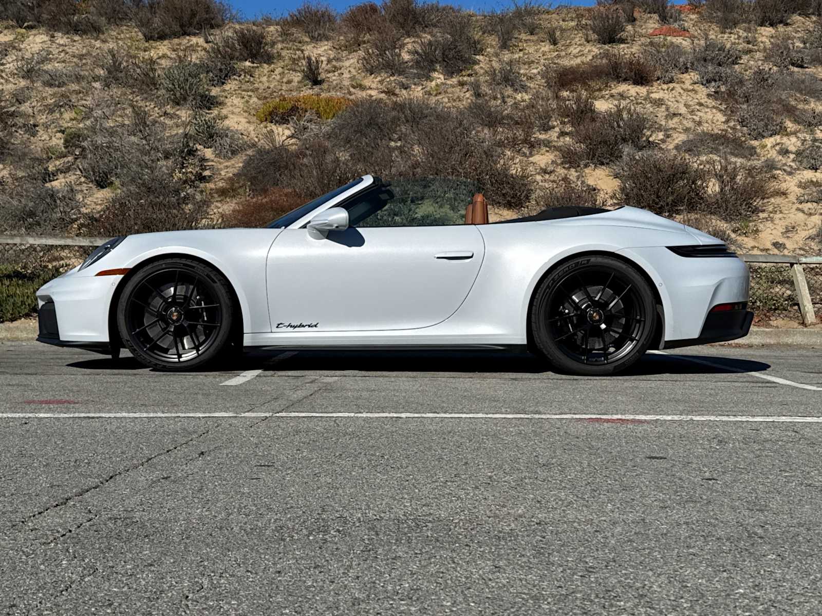 Thumbnail: 2025 Porsche 911 - 2