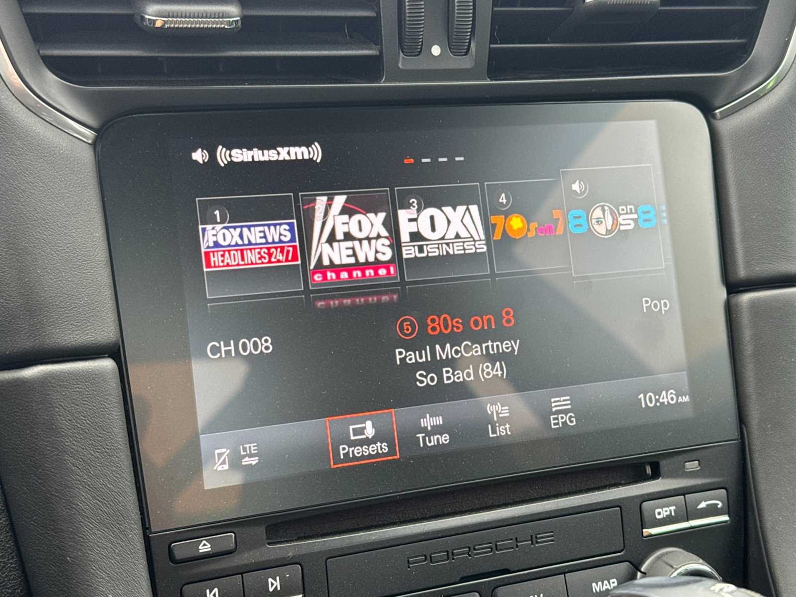 Thumbnail: 2019 Porsche 911 - 17