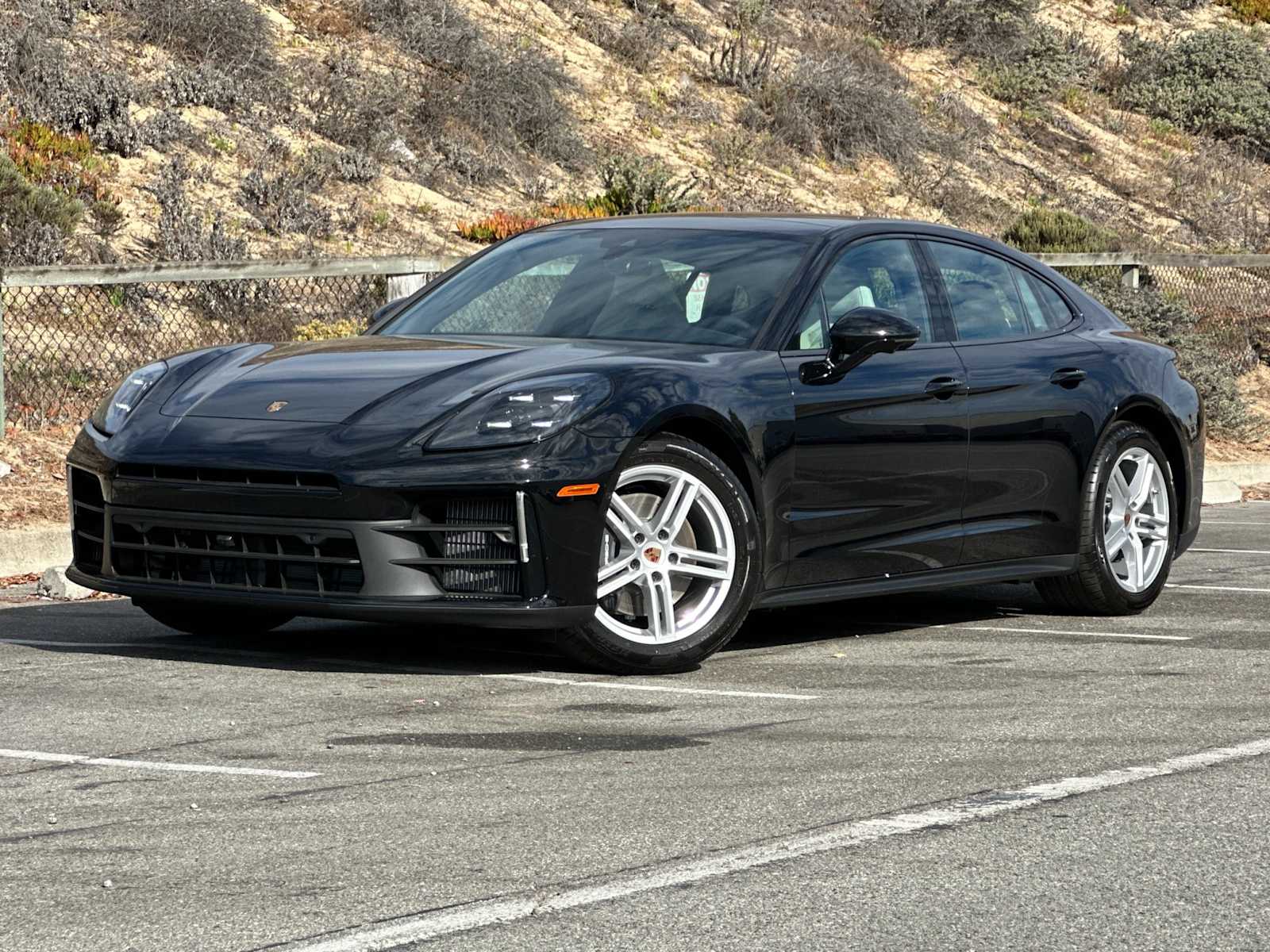 Thumbnail: 2025 Porsche Panamera - 1