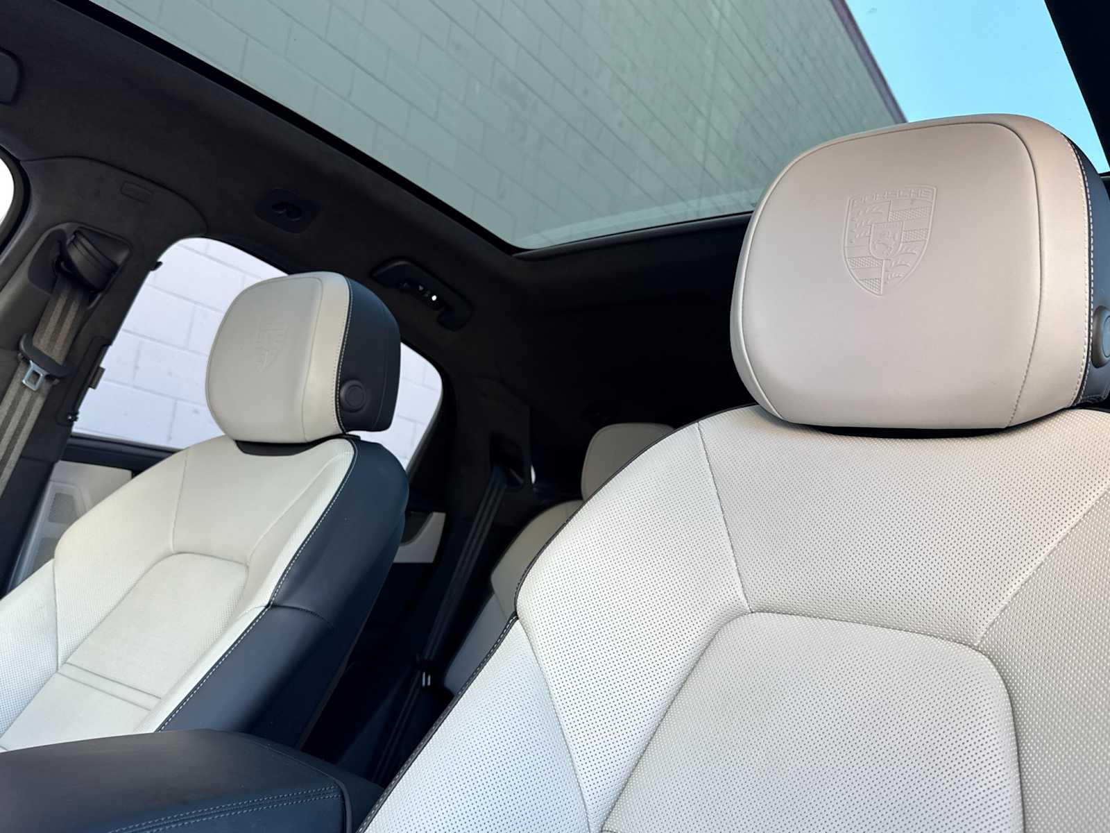 Thumbnail: 2025 Porsche  - 5