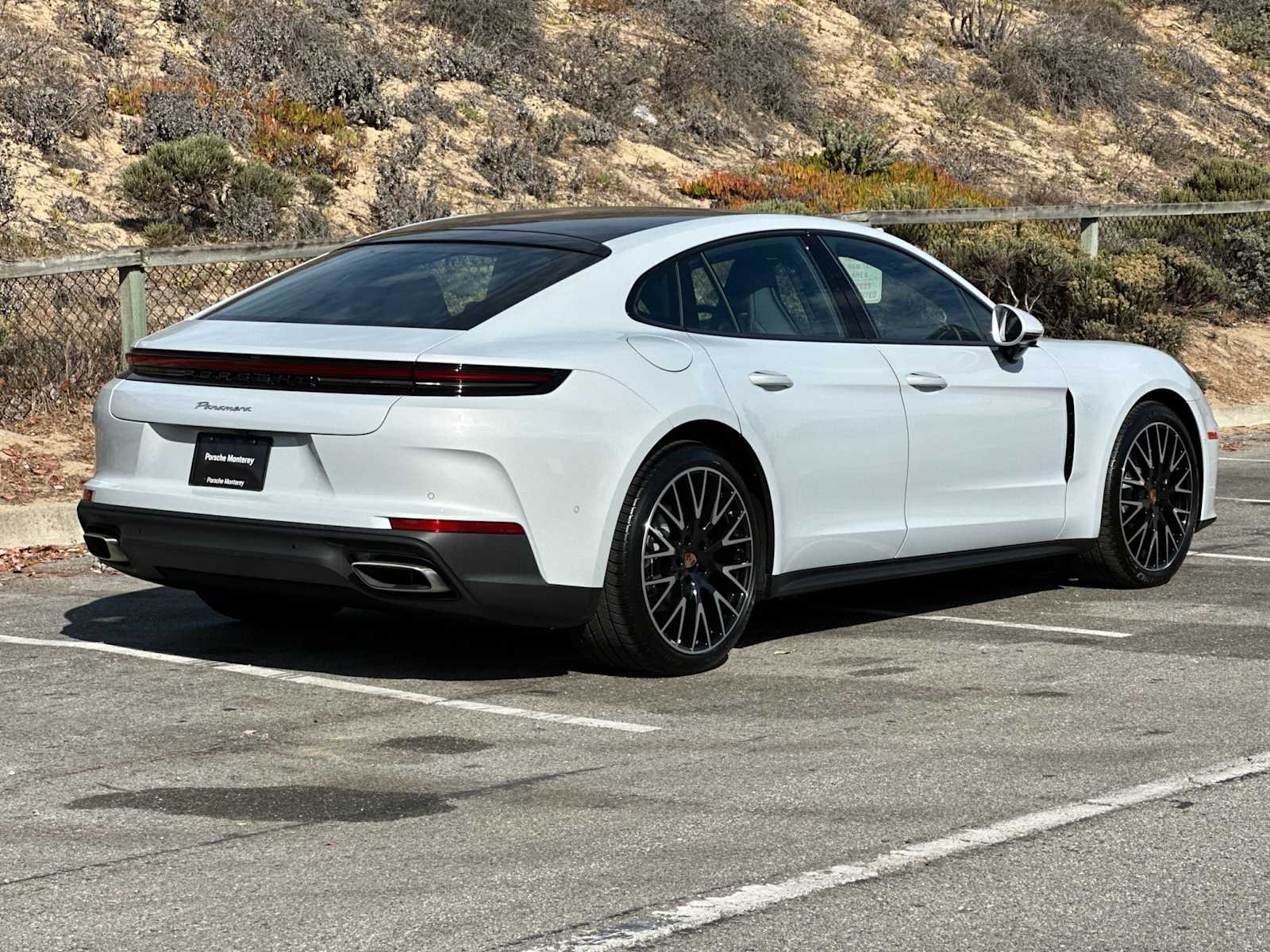 Thumbnail: 2025 Porsche Panamera - 7