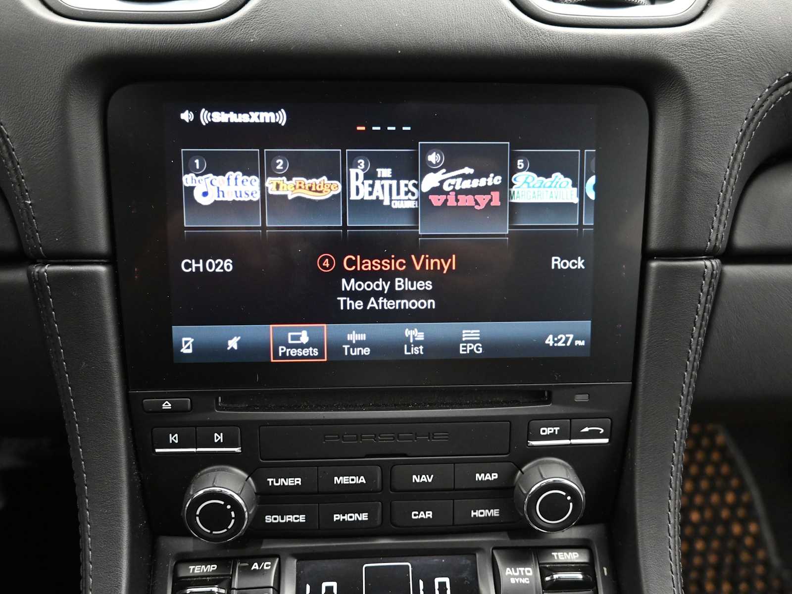 Thumbnail: 2022 Porsche 718 Cayman - 11