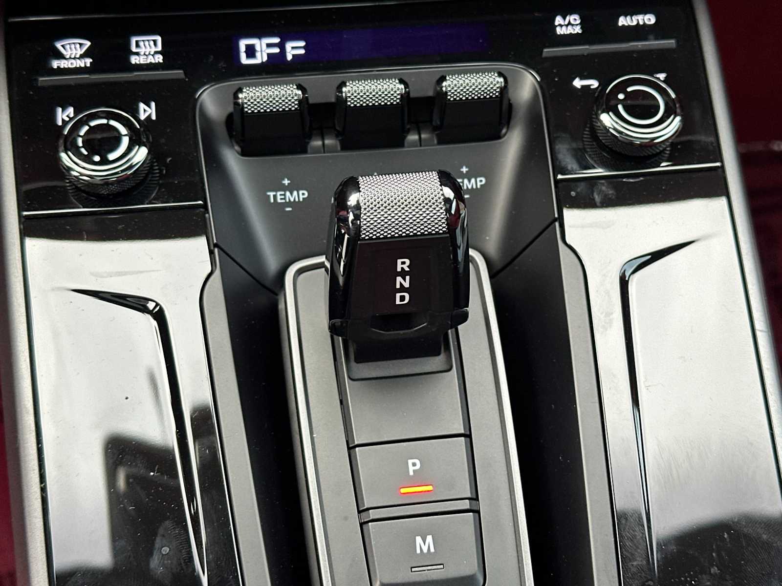 Thumbnail: 2026 Porsche 911 - 22