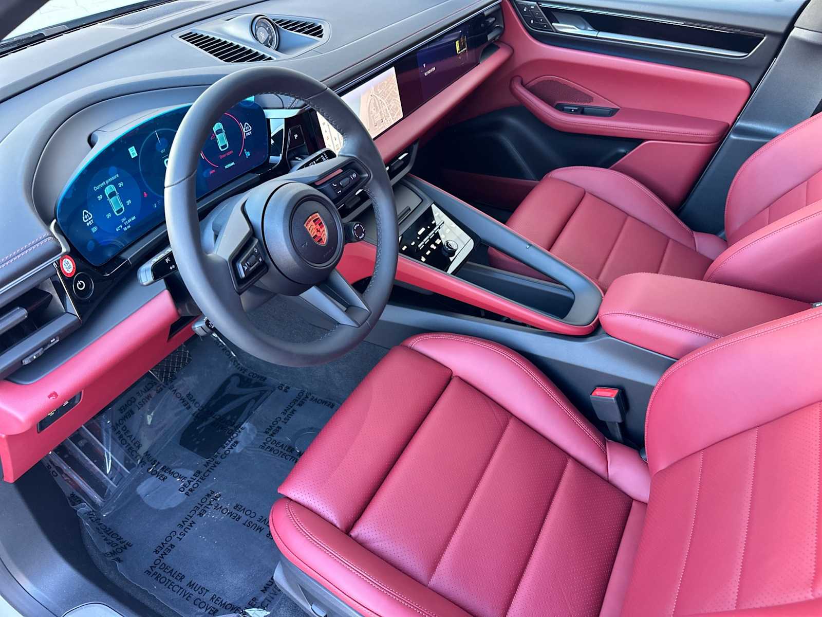 Thumbnail: 2024 Porsche Macan - 4