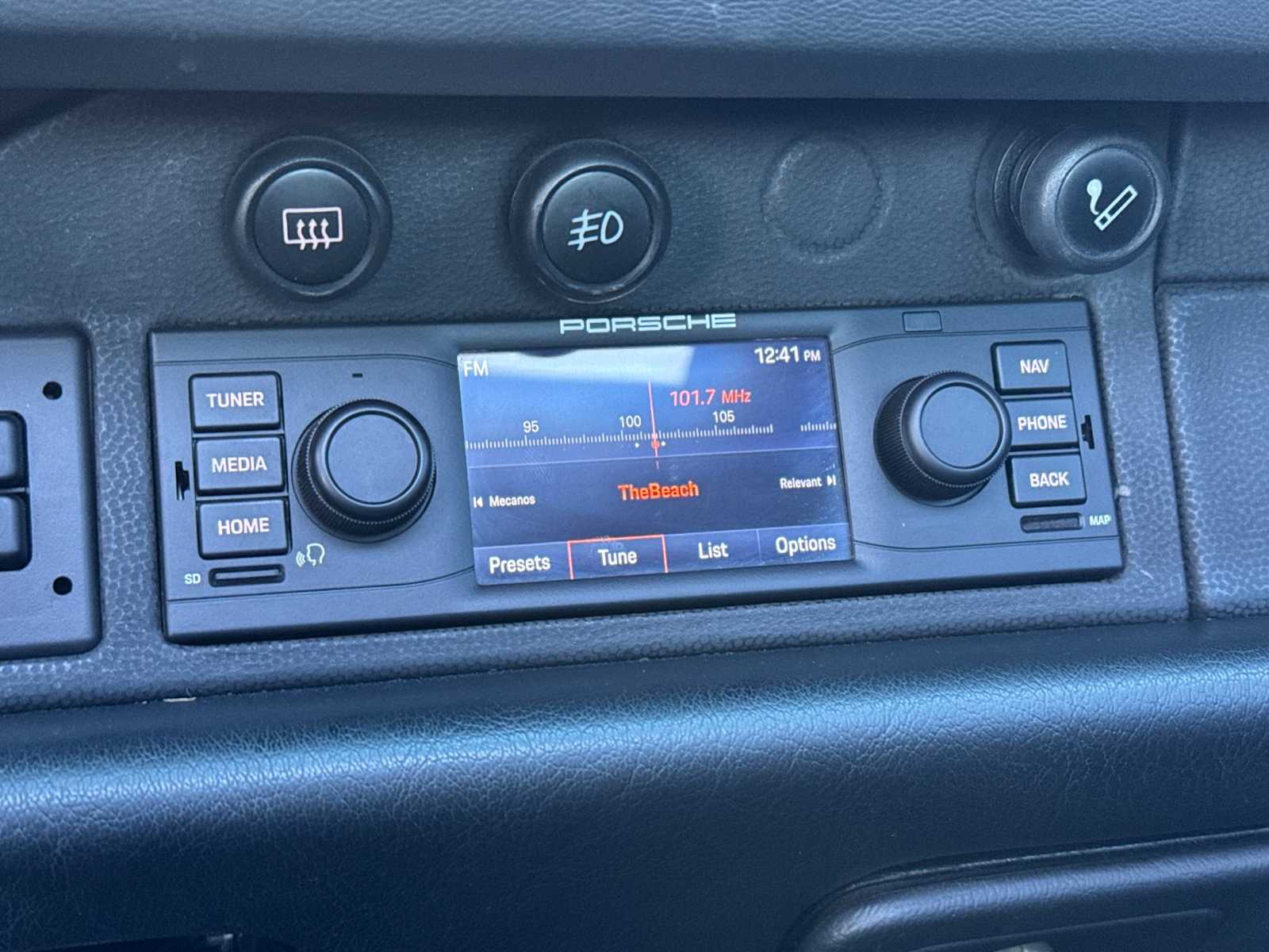 Thumbnail: 1998 Porsche 911 - 17