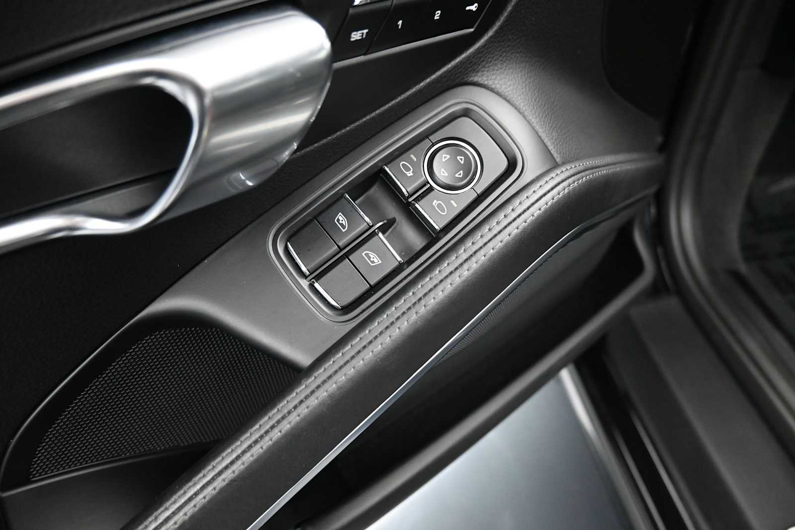 Thumbnail: 2018 Porsche 911 - 17