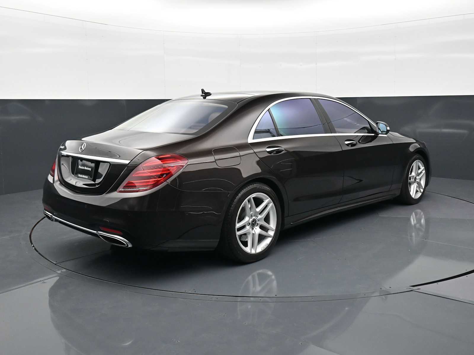 Thumbnail: 2018 Mercedes-Benz S-Class - 30
