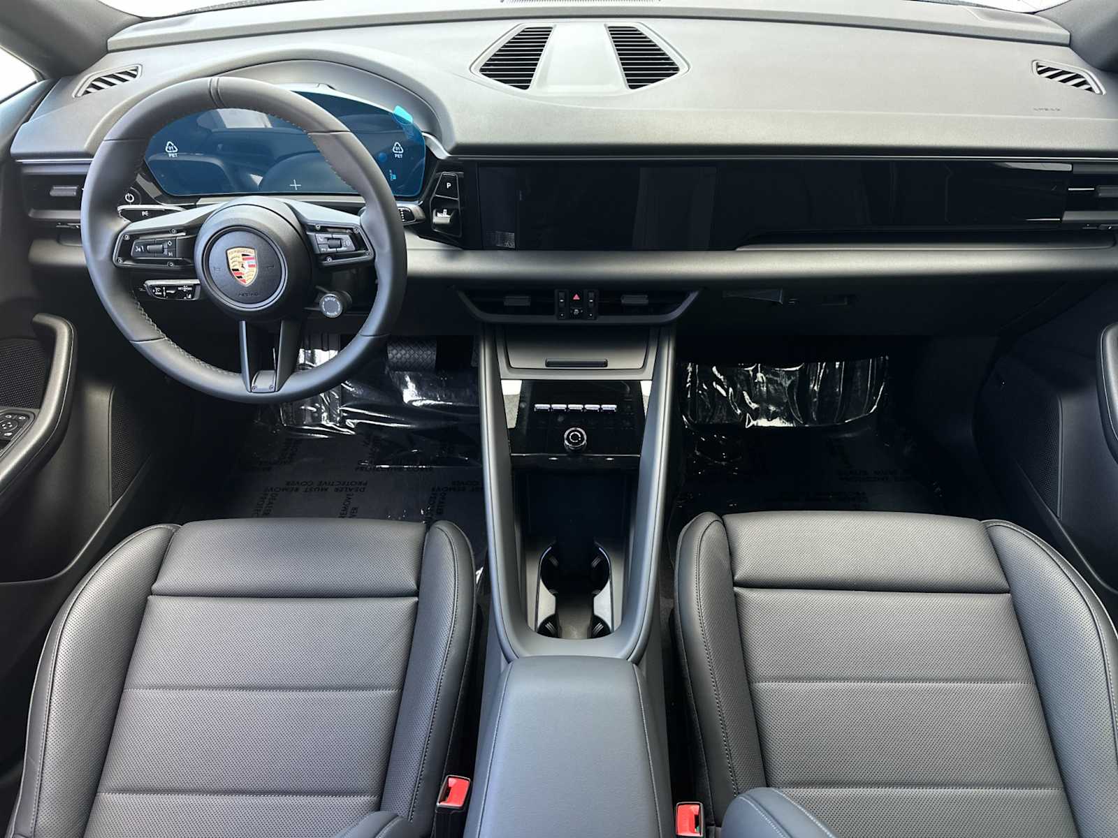 Thumbnail: 2025 Porsche Macan - 6