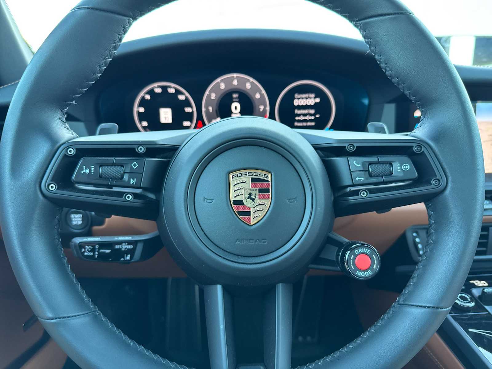 Thumbnail: 2025 Porsche 911 - 26