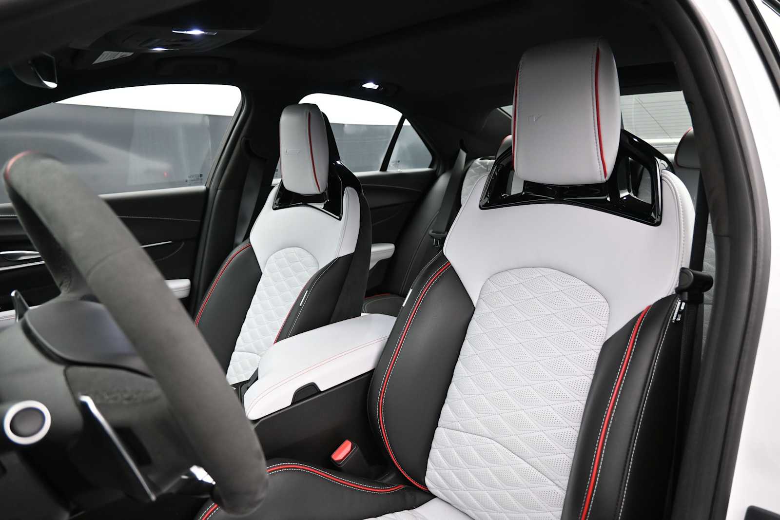 Thumbnail: 2023 Cadillac CT4 - 5