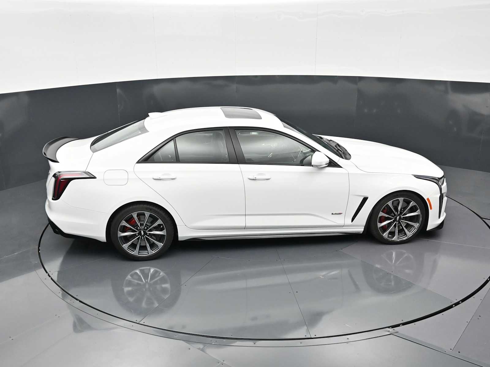 Thumbnail: 2023 Cadillac CT4 - 41