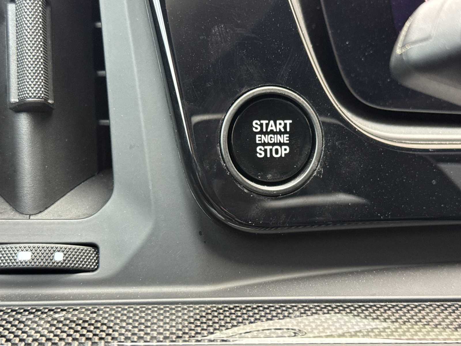 Thumbnail: 2025 Porsche  - 24