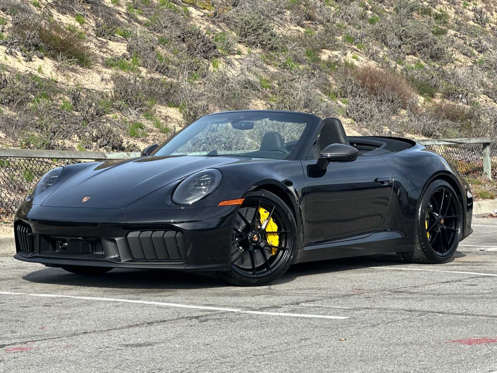 Thumbnail: 2026 Porsche 911 - 1