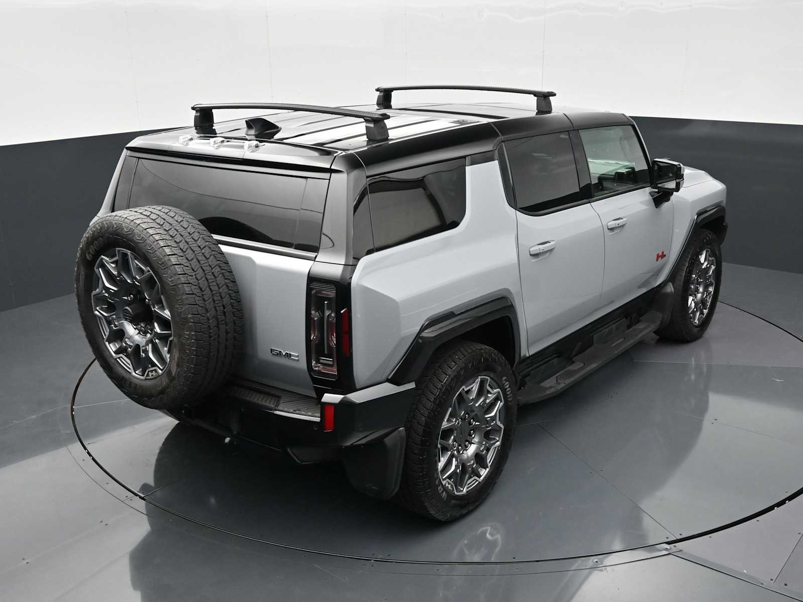 Thumbnail: 2024 GMC Hummer EV - 36
