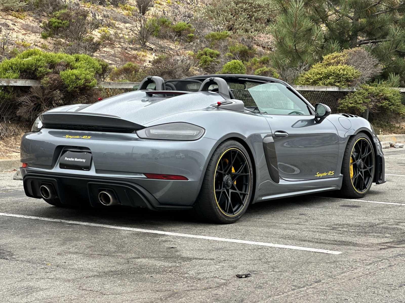 Thumbnail: 2025 Porsche  - 6