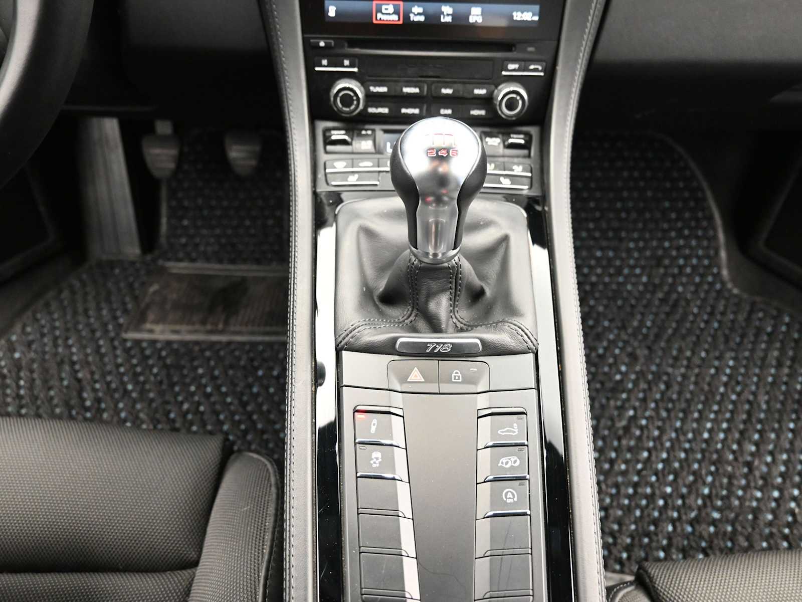 Thumbnail: 2022 Porsche 718 Cayman - 10