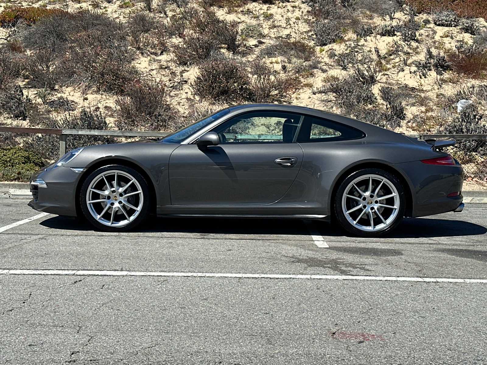 2015 Porsche 911 4 photo 2