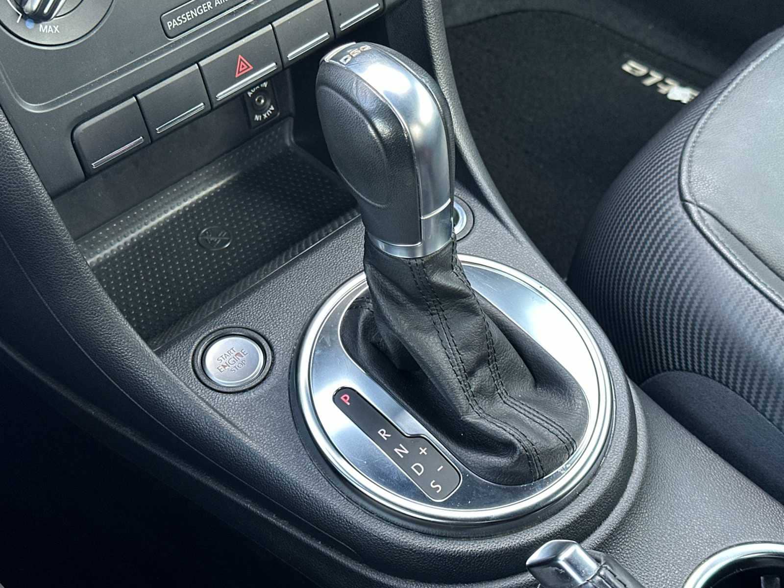 2013 Volkswagen Beetle  21