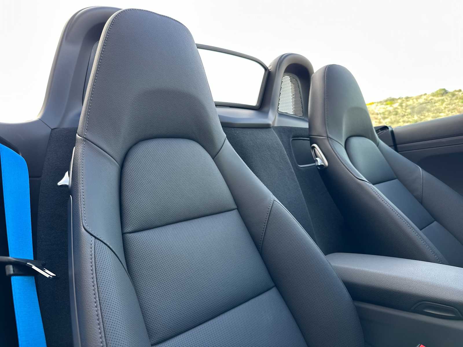 Thumbnail: 2025 Porsche 718 Boxster - 17