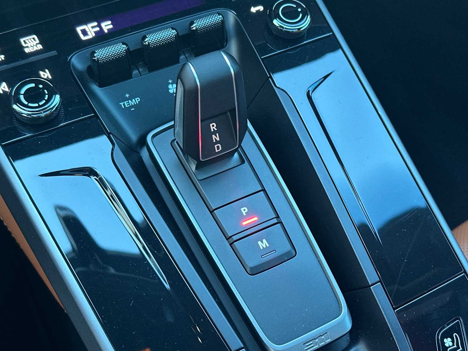 Thumbnail: 2025 Porsche 911 - 22