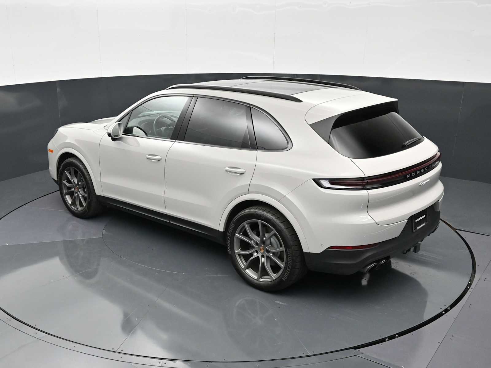Thumbnail: 2025 Porsche Cayenne - 29