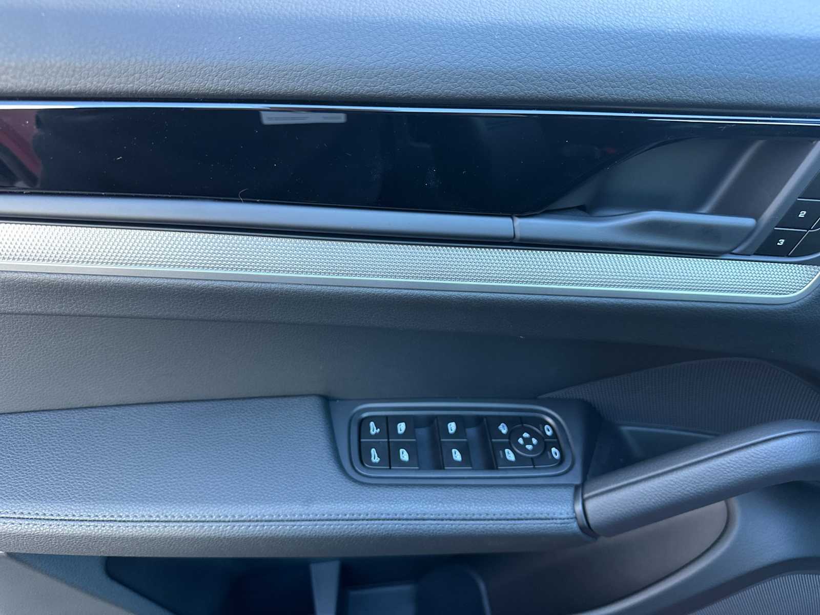 Thumbnail: 2026 Porsche  - 12