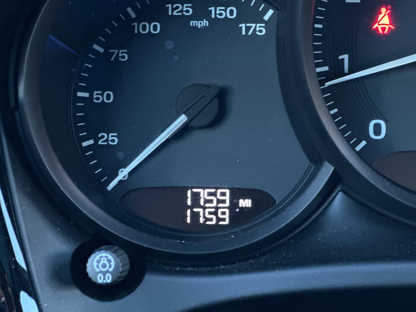 Thumbnail: 2024 Porsche Macan - 27