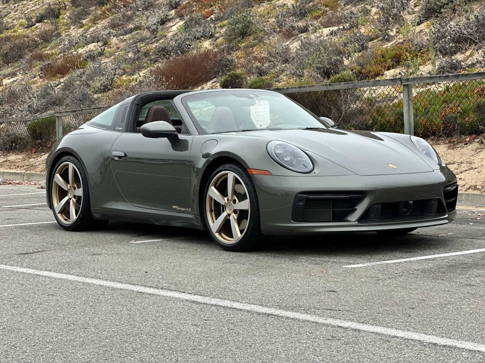 Thumbnail: 2022 Porsche 911 - 10