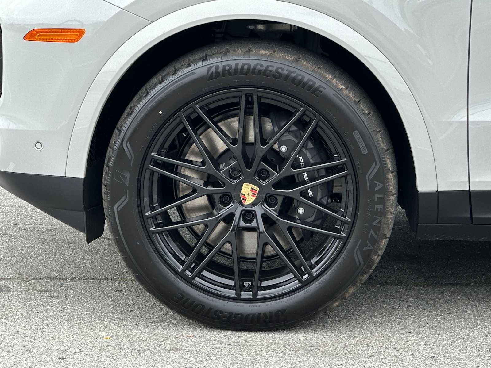 Thumbnail: 2025 Porsche Cayenne - 26