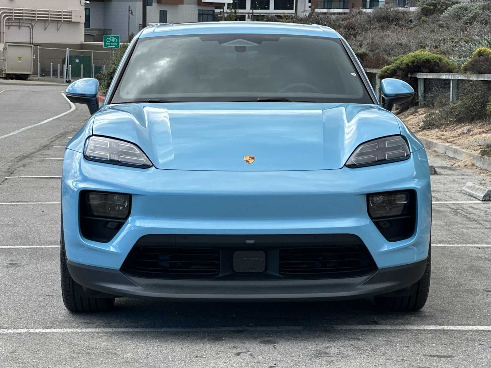 Thumbnail: 2025 Porsche Macan - 11